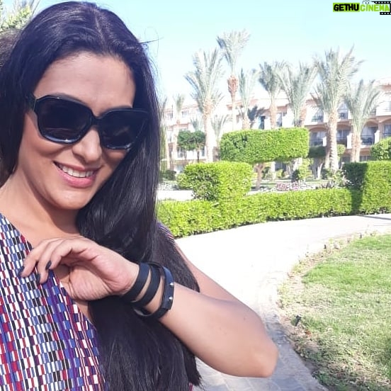 Maya Nasri - 3.1K Likes - Beach and sun!! Shooting (Zenzana 7)..