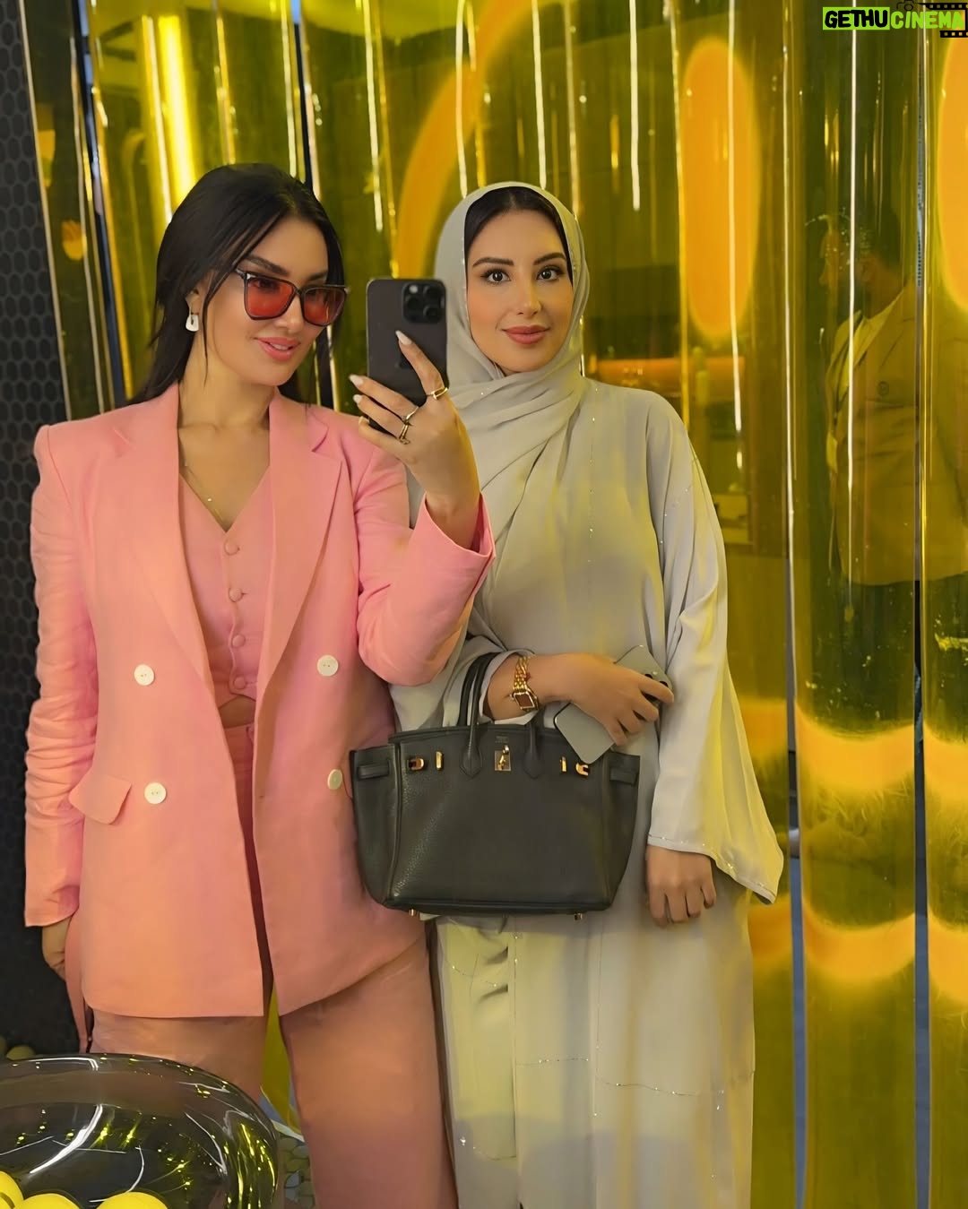 Mayssa Maghrebi - 56.3K Likes - Ų“ŁŲ±Ų§Ł ŁŁ
ŲÆŁŁŲ© ŲÆŲØŁ ŁŁŲŖŲµŁ
ŁŁ
Ų¹ŁŁ ŲŖŁŲøŁŁ
ŁŲ§ ŁŲ£Ų³ŲØŁŲ¹ ŲÆŲØŁ ŁŁŲŖŲµŁ
ŁŁ
ŲŖŲŲŖ Ų±Ų¹Ų§ŁŲ© Ų³Ł
Ł Ų§ŁŲ“ŁŲ®Ų© ŁŲ·ŁŁŲ© ŲØŁŲŖ Ł
ŲŁ
ŲÆ ŲØŁ Ų±Ų§Ų“ŲÆ آ٠Ł
ŁŲŖŁŁ
Ų Ų±Ų¦ŁŲ³Ų© Ų§ŁŁŁŲ¦Ų©.. ŲŁŲ« Ų§Ł
ŲŖŲ²Ų¬ Ų§ŁŁŁ ŲØŲ§ŁŲŖŁŁŁŁŁŲ¬ŁŲ§ ŁŲ§ŲŲÆŲ« ŲŖŁŁŁŲ§ŲŖ Ų§ŁŲ„Ų³ŲŖŲÆŲ§Ł
Ų©Ł ŁŲ§Ų³ŲŖŲ¶Ų§ŁŲŖŁŲ§ ŁŲ“Ų±ŁŲ§ŲŖ Ł
ŲŁŁŲ© ŁŲ¹Ų§ŁŁ
ŁŲ© Ų±Ų§Ų¦ŲÆŲ©Ų Ų¬ŁŲ³Ų§ŲŖ ŲŁŲ§Ų±ŁŲ© Ų§ŁŲŖŁŁ ŁŁŁŲ§ Ų§ŁŁ
ŲØŲÆŲ¹ŁŁ ŁŲ§ŁŲ²ŁŲ§Ų± Ł
Ł ŁŁ Ų§ŁŲ¬ŁŲ³ŁŲ§ŲŖā¦ ŲÆŲØŁ Ł
ŁŲŖŁŁ Ų§ŁŲ„ŲØŲÆŲ§Ų¹
#Ų§Ų³ŲØŁŲ¹_ŲÆŲØŁ_ŁŁŲŖŲµŁ
ŁŁ
#ŲÆŲØŁ
#DXBDW #DubaiDesignWeek #MyDubai