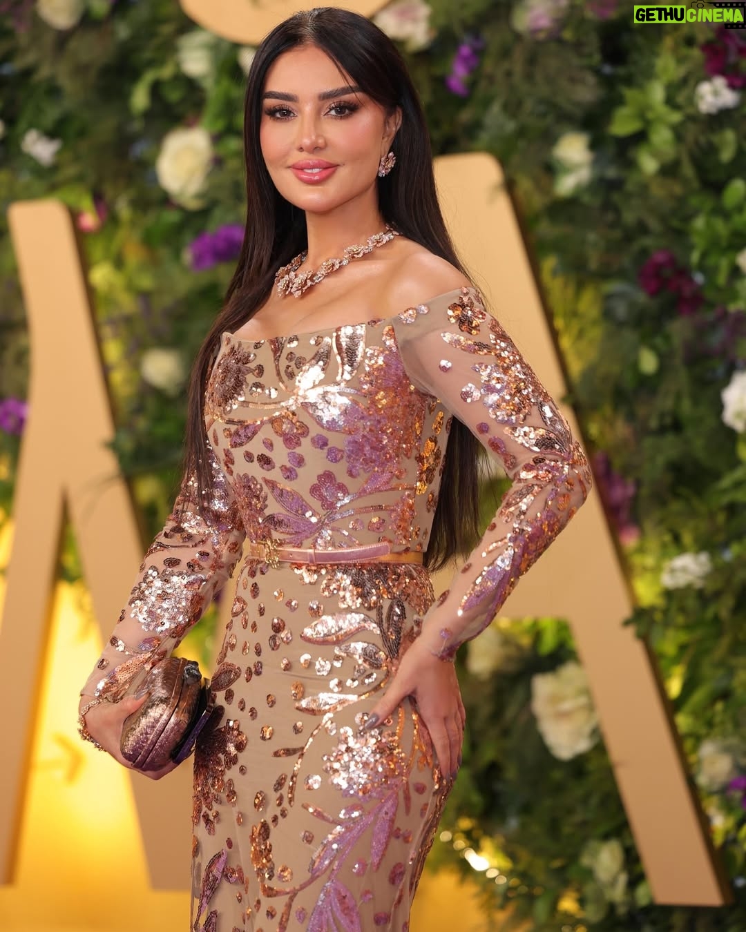 Mayssa Maghrebi - 53.1K Likes - The @joyawards 2025 was a magical night āØ
Ų“ŁŲ±Ų§Ł ŁŁŁ
Ł
ŁŁŲ© Ų§ŁŲ¹Ų±ŲØŁŲ© Ų§ŁŲ³Ų¹ŁŲÆŁŲ© šøš¦ Ų“ŁŲ±Ų§Ł ŁŁŁŁŲ© Ų§ŁŲŖŲ±ŁŁŁ @gea_saudi Ų¹ŁŁ ŁŲ°Ų© Ų§ŁŁŁŁŲ© Ų§ŁŲ¬Ł
ŁŁŲ© ŁŁŲ°Ų§ Ų§ŁŲŲÆŲ« Ų§ŁŁŲØŁŲ± Ų§ŁŲ¹Ų§ŁŁ
Ł šš»
Jewelry @chopard
Dress by @eliesaabworld
Styled by @musaed.d
MUA @nadiamakeupartist23
Hair @hano_hair_style
Photography @ranifawazofficial
#joyawards #ksa #riyadh #mayssamaghrebi