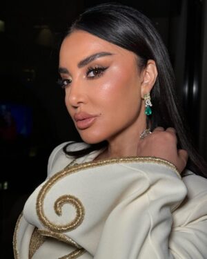 Mayssa Maghrebi Instagram - What a magical authentic night  #dubaiwomenestablishment Gala dinner ✨
@dubaiwomenestablishment @dubaiculture

‏Dress by @danaalmullaofficial 
‏MUA @alberto_makeup 
‏Hair @osama.gh._