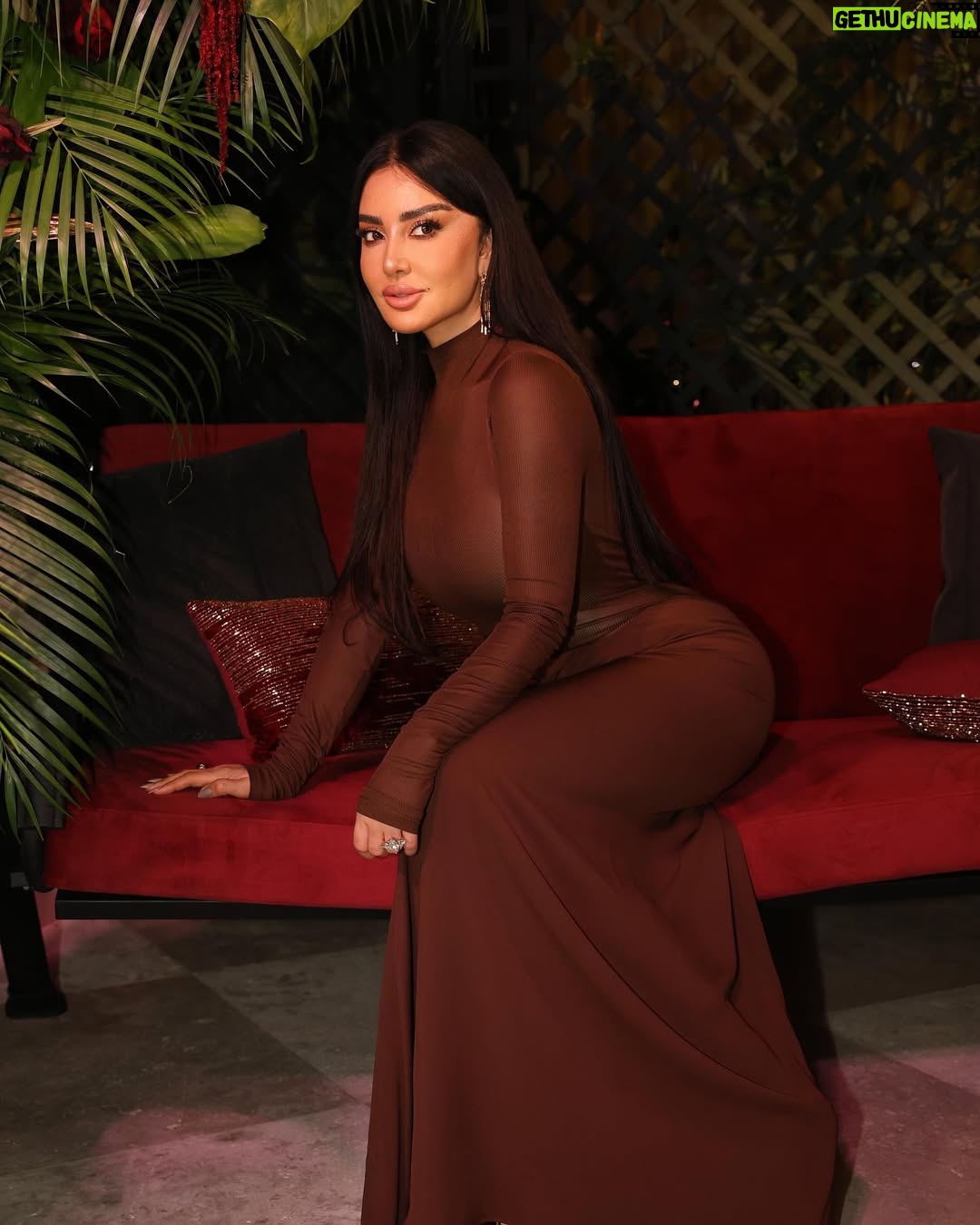 Mayssa Maghrebi - 43.8K Likes - Congratulations @mimialeblanc for @shaad.jewelry the beautiful, authentic, modern, and unique jewelryā¦stunning āØ
Hair @osama.gh._
MUA @theonly.janna.makeup