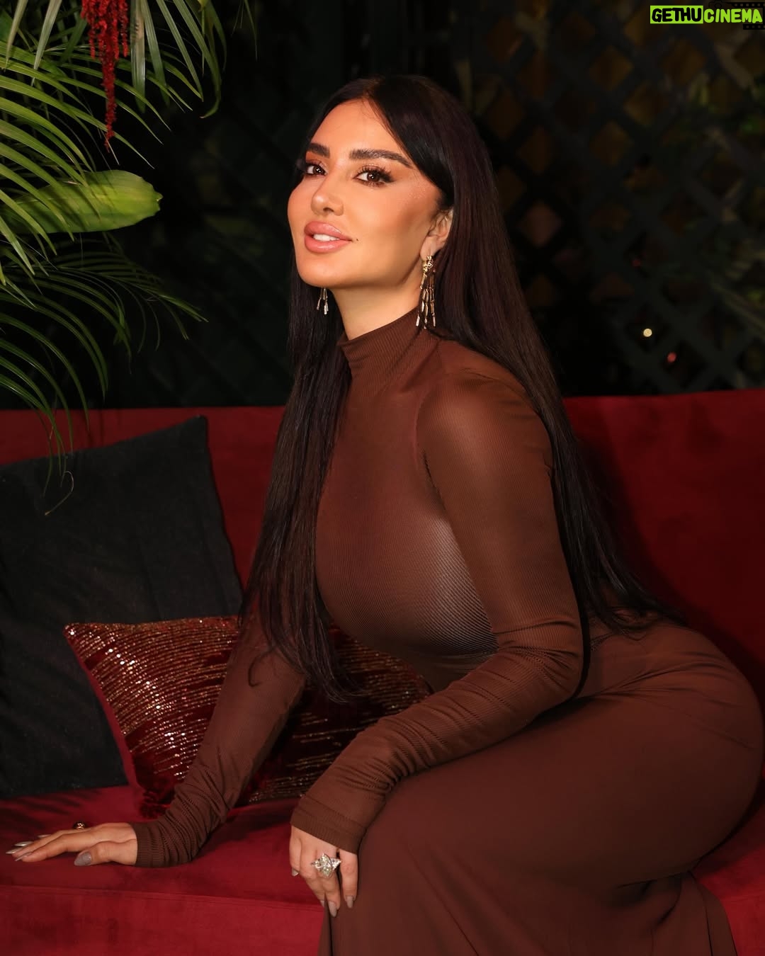 Mayssa Maghrebi - 43.8K Likes - Congratulations @mimialeblanc for @shaad.jewelry the beautiful, authentic, modern, and unique jewelryā¦stunning āØ
Hair @osama.gh._
MUA @theonly.janna.makeup