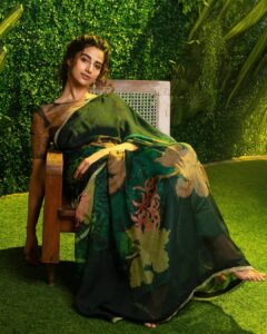 Actress Meenakshi Chaudhary HD Photos and Wallpapers February 2025