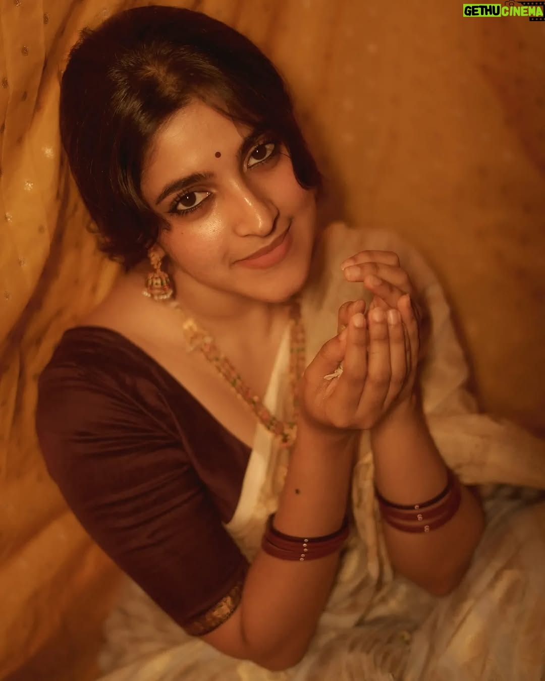 Meenakshi Dinesh - 59.8K Likes - വിഷു ആശംസകൾ✨
@sour__v
Jewellery: @aureluxejewels
