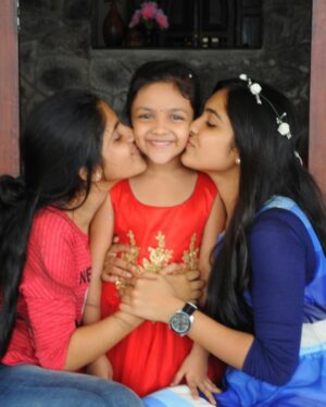 Meenakshi Dinesh Instagram - Happiest birthday my pookie vavachi😚✨
I dont like the fact that you are growing up too fast😭😭
You’ll always remain my kuchunu makkunu baby😚🫶🏼