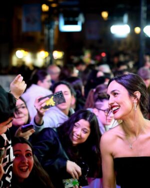 Megan Montaner Instagram - LA BUENA SUERTE  #28festivalmálaga 🎬 @gracia_querejeta_oficial 

Gracias 🙏❤️✨

@giorgioarmani 
@rabatjewellery 
@armanibeauty
#armanimakeup 
@natalia_natalita