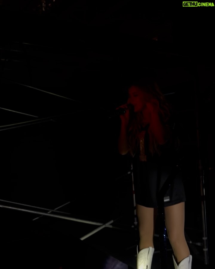 Megan Moroney - 321.3K Likes - just when i thought it couldn’t get any better Huntsville & Athens (x2) showed UP… thank you for another incredible weekend of the AIO tour💙 it’s been hard to process that 5 years ago I was still a student at UGA having no idea that y’all’s support would one day lead to this… so grateful for every single one of u!!!!! God is good 🥹