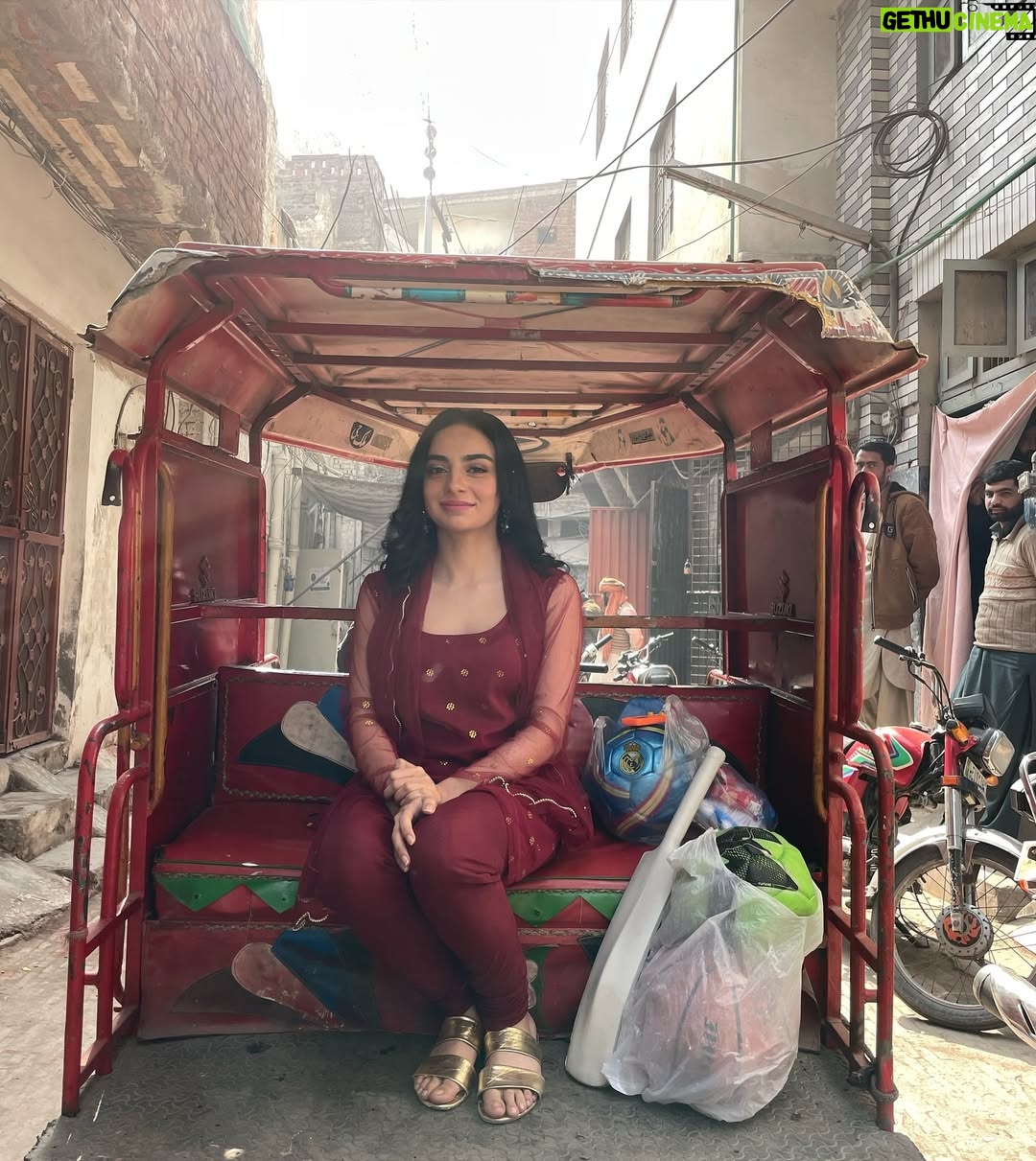 Mehar Bano - 6.4K Likes - Would you still love me if I was a worm? Specifically a millipede