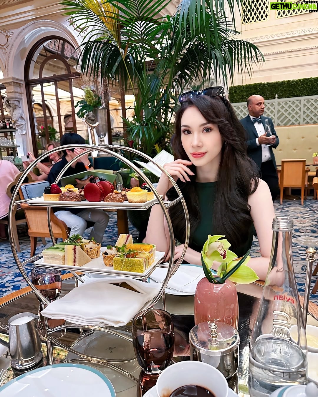 Melanie Berentz - 3 Likes - Cheers to tea and tranquility 🫖🍰