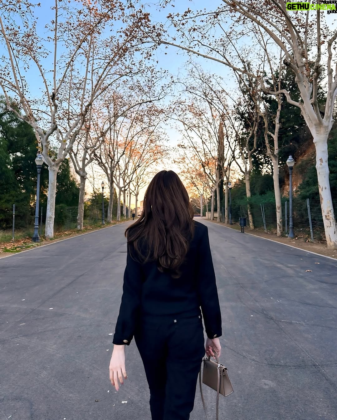 Melanie Berentz - 3 Likes - sweater weather 🧸🍪🍂🕯️