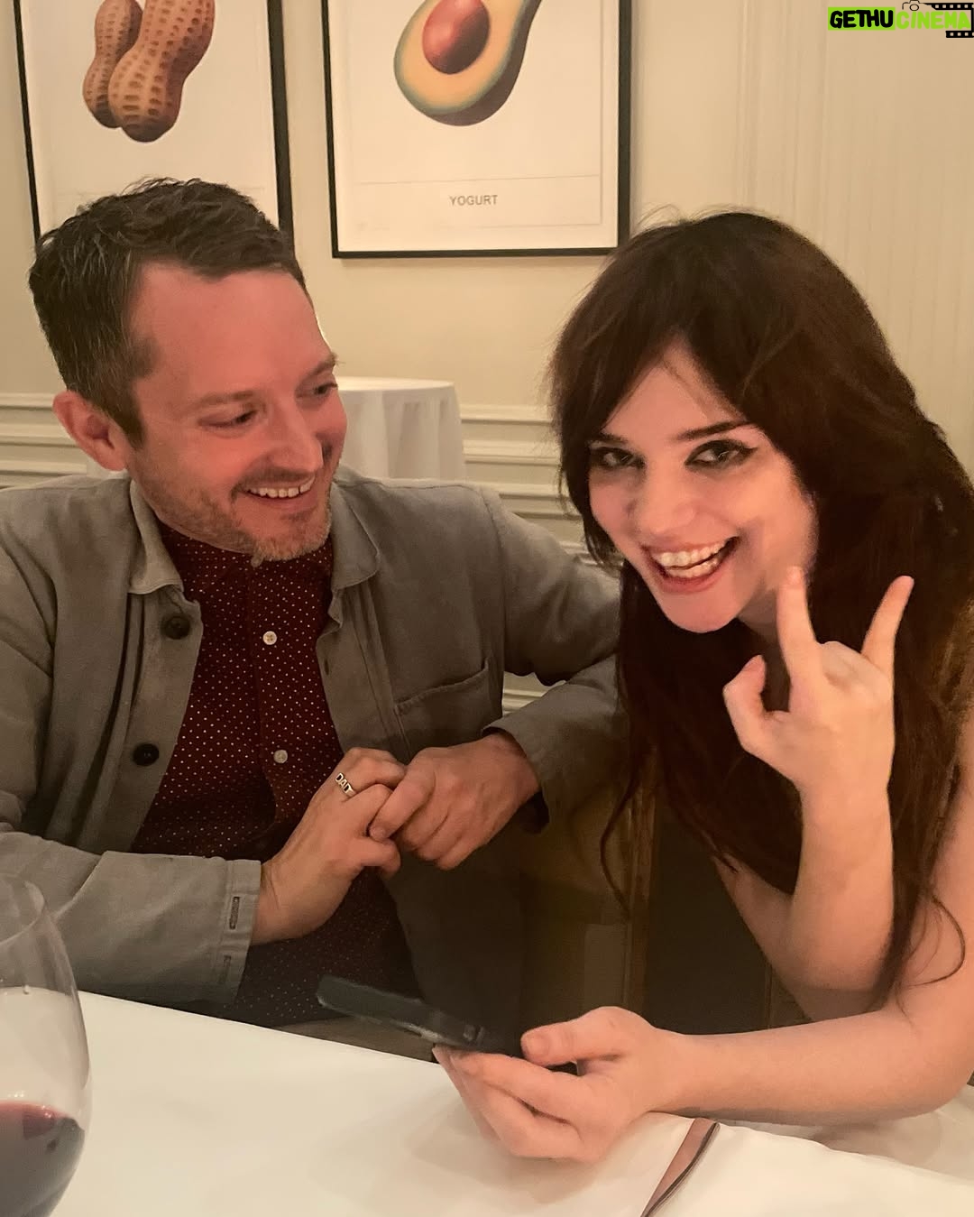 Melanie Lynskey - 109K Likes - If we get another season I’ll be better about BTS stuff! We’ll have another epic mafia game and I’ll take photos this time. Warren and I will finally get good at selfies. I will continue to hang out at the grip truck where I can get the best lattes in Vancouver. Argh, we had so many lovely dinners and took no photos. Next season I will document moments! I promise! Please give us another! For now here’s a little collection of S3. I am so grateful to be part of this show. This season surprised me at every turn and broke my heart also- I’m so scared of people being mad at me for spoilers, but I love and adore every actor who left this season and each and every one of you had a magnificent journey and an incredible end to your story. Your performances were committed and wild and beautiful and compelling. Thank you to @yjashlyle and Bart and Jonathan and all of our writers for this insane rollercoaster. I am grateful to you for all eternity and can’t wait to see where you take us all next. Thank you to our incredible directors this season. Thank you to the actors who I love with my whole heart. Thank you to @littletimingwizard and the AD team for absolutely everything. And mostly thank you to our crew, I love you guys so very much and feel supported at every turn. I’m in awe of how hard you work and how kind you all are. Love always ❤️