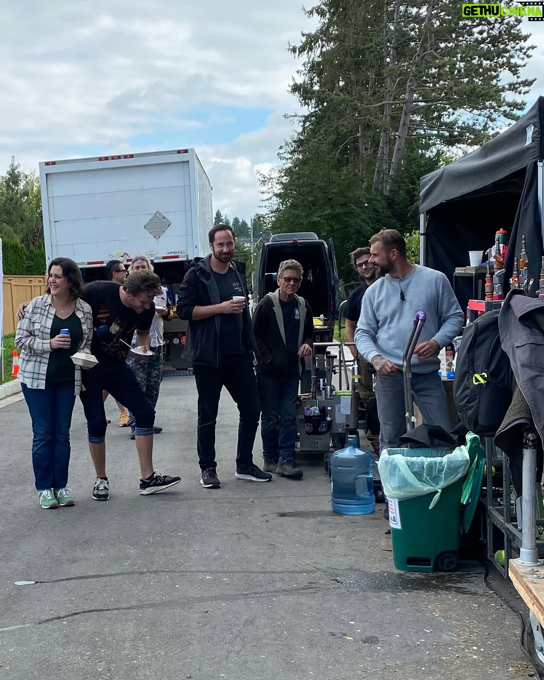 Melanie Lynskey - 109K Likes - If we get another season I’ll be better about BTS stuff! We’ll have another epic mafia game and I’ll take photos this time. Warren and I will finally get good at selfies. I will continue to hang out at the grip truck where I can get the best lattes in Vancouver. Argh, we had so many lovely dinners and took no photos. Next season I will document moments! I promise! Please give us another! For now here’s a little collection of S3. I am so grateful to be part of this show. This season surprised me at every turn and broke my heart also- I’m so scared of people being mad at me for spoilers, but I love and adore every actor who left this season and each and every one of you had a magnificent journey and an incredible end to your story. Your performances were committed and wild and beautiful and compelling. Thank you to @yjashlyle and Bart and Jonathan and all of our writers for this insane rollercoaster. I am grateful to you for all eternity and can’t wait to see where you take us all next. Thank you to our incredible directors this season. Thank you to the actors who I love with my whole heart. Thank you to @littletimingwizard and the AD team for absolutely everything. And mostly thank you to our crew, I love you guys so very much and feel supported at every turn. I’m in awe of how hard you work and how kind you all are. Love always ❤️