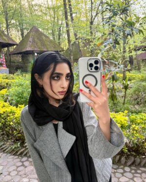 Melika Shaban Instagram - تو دل طبیعت🌿
