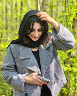 Melika Shaban Instagram - تو دل طبیعت🌿