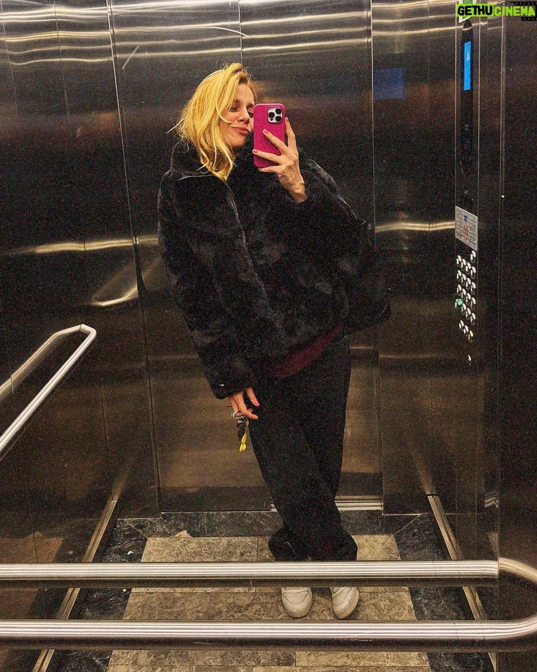 Melis İşiten - 7.2K Likes - not to be a normal, is our new normal.