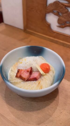 Melissa King Instagram - I carry ZERO shame ordering 2 bowls of udon and eating it all by my big girl self.🤪

📍 @menchirashi_one 🍜 Harajuku, Tokyo.

#udon #tokyo #tokyofood #solotravelers