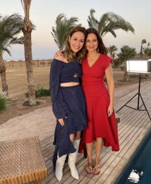Menna Shalabi Instagram - بحبها حب ❤️❤️❤️
⠀
It’s been an absolute pleasure! @rayaofficial @scoopwithraya 😍⠀
⠀
Tonight 8 pm Cairo time on @mbc2insta!⠀

Styled by: @yasmineeissa ⠀
Dress: @farahhammadofficial⠀
Hair: @michaelghabbour1 ⠀
Makeup: @donia_sedky 

⠀
#ScoopWithRaya ⠀
#GFF20⠀
#WomenEmpowerment ⠀
#WomenInFilm