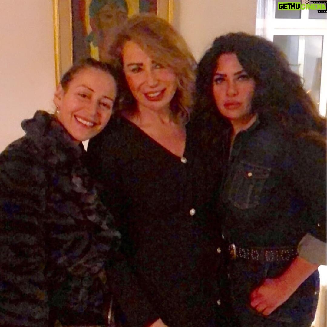 Menna Shalabi - 77.8K Likes - Happiness is a night out with the girls! ❤️👭😊