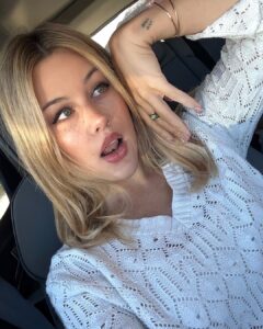 Actress Mercedes Blanche HD Photos and Wallpapers March 2025