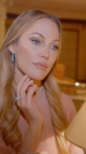 Actress Meryem Uzerli HD Photos and Wallpapers March 2025