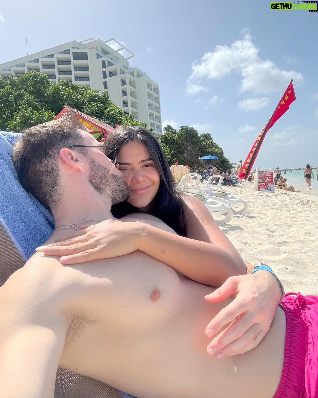 Michela Pincay - 86.7K Likes - Modo vacaciones por siempre 😍✈️❤️🏝️⛵️ Je t’aime ma vie 🌎🌏