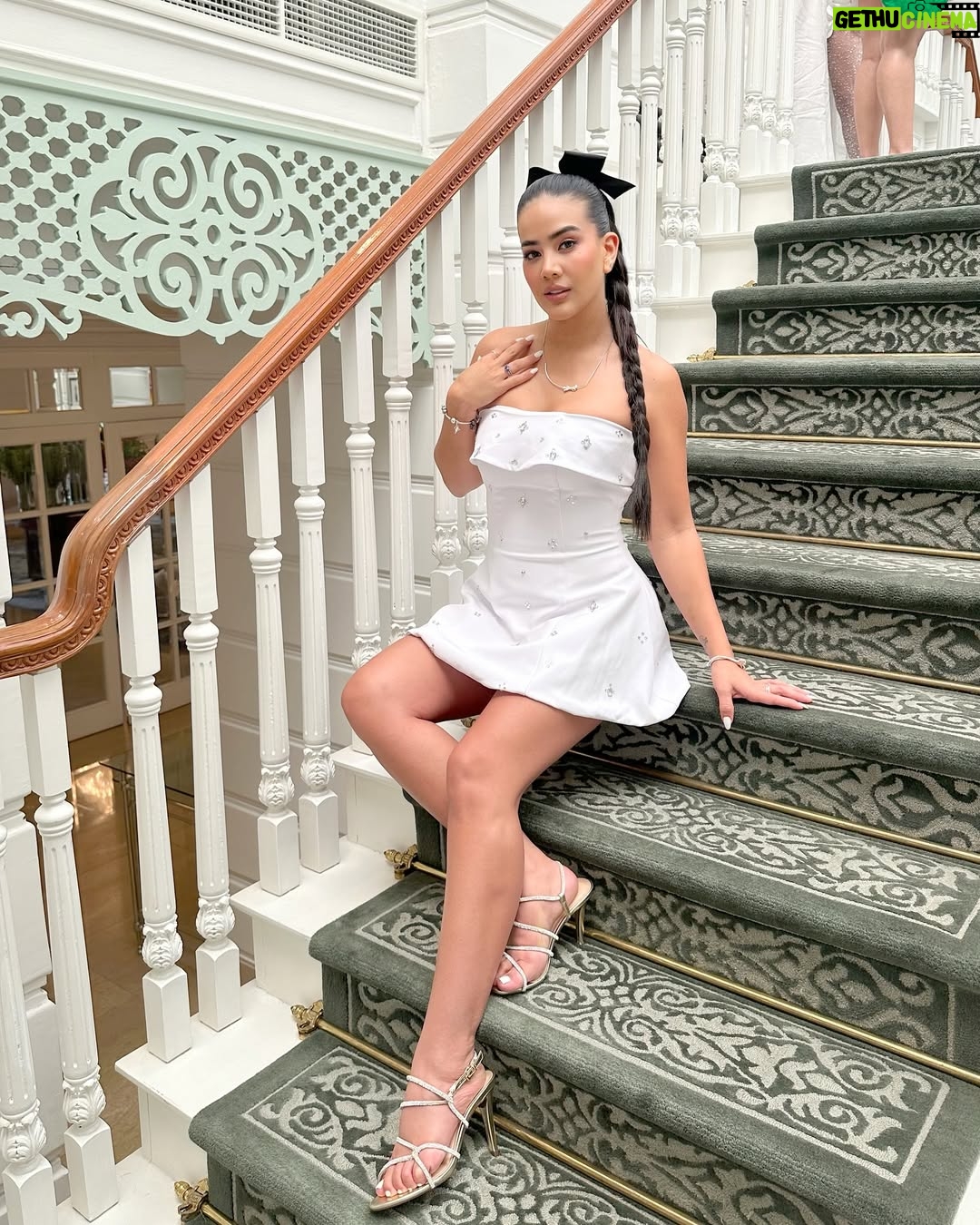 Michela Pincay - 67.6K Likes - Día 2 📸 shooting grupal 🤍✨💎 @theofficialpandora
#FromThailandWithLove #PandoraSquad24 #PandoraTakesThailand