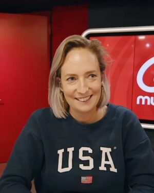 Miljuschka Witzenhausen Instagram - Dat was ‘m dan, mijn grote @qmusicnl avontuur! Wat heb ik genoten, gelachen en gedanst! Dank trouwe luisteraars, team Q en natuurlijk toppers @mattievalk en @annemarierozing ❤️ Nu is het weer tijd voor uitslapen en @mattiemarieke 💃🏼