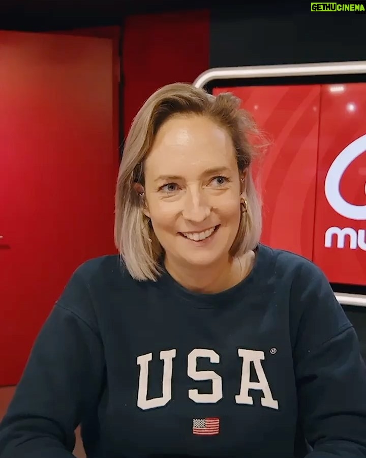 Miljuschka Witzenhausen - 58.8K Likes - Dat was ‘m dan, mijn grote @qmusicnl avontuur! Wat heb ik genoten, gelachen en gedanst! Dank trouwe luisteraars, team Q en natuurlijk toppers @mattievalk en @annemarierozing ❤️ Nu is het weer tijd voor uitslapen en @mattiemarieke 💃🏼