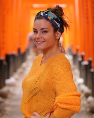 Miljuschka Witzenhausen Instagram - AZIË IK MIS JE! De geuren, de kleuren, de mensen en natuurlijk de smaken. 🍜🥟🍱🥥🍡 Ik ben er dol op ❤️ Je gaat het allemaal terugvinden in het gloednieuwe Miljuschka Magazine, maar eerst deze heerlijke throwback 🔙

#Thailand #Vietnam #Japan