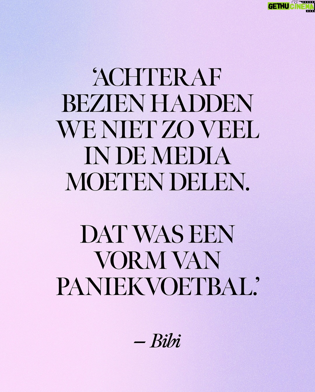Miljuschka Witzenhausen - 17K Likes - Ik heb heel bewust mijn mond gehouden over mijn relatiebreuk. Mijn privéleven is al vaak genoeg in de media verschenen. Maar als @bibibreijman me tijdens een interview voor het magazine vraagt hoe het écht met me gaat, kan ik niet anders dan eerlijk zijn. En ik zal dat hier vandaag ook zijn. Want zo’n relatiebreuk, gaat je niet in de koude kleren zitten. Ik kan nu zeggen, dat de afgelopen maanden echt heel zwaar zijn geweest. Letterlijk tot het omvallen aan toe. Die kilo’s die eraf gevlogen zijn én waar iedereen mij de hemel over in prijst. Die zijn er van pure ellende afgevlogen. Sterker nog toen mijn relatie eindigde, belandde ik op de eerste hulp.
Maar het gaat gelukkig weer stapje voor stapje een stukje beter met me. Ik ben weer gelukkiger en gezonder en dat is wat telt. En waar ik ook gelukkig van word, is zien hoeveel sterke vrouwen er om me heen zijn. En als er iemand nog een sterke vrouw is, dan is Bibi wel. Dat is me in het interview wel meer dan duidelijk geworden. Allebei zijn we al vanaf jong in de spotlights, allebei problemen met familie of geliefden die op straat liggen en allebei stapelgek op Azië.
In dit interview, doen we dus beide een goed boekje open en zijn we eerlijk over hoe hard het leven soms kan zijn. Meer van het interview lees je in de komende editie van mijn magazine. En voor nu vind ik het vooral heel belangrijk om te delen, dat we allemaal een beetje liever moeten zijn voor elkaar, want dat is toch wel de kern van het verhaal. Vraag aan je vriendinnen hoe het nu echt met ze gaat, gooi niet klakkeloos comments onder social media posts en verplaats je een beetje in een ander. Het leven is al zwaar genoeg mensen. 💕
Wil je het hele interview lezen? Alleen in Miljuschka Magazine, te bestellen via shop.miljuschka.nl
Interview: @antoinnettescheulderman75
Styling: @brigittekramerstyling
Visagie: @mettinamakeup @marloesbovelander
Fotografie: Stef Nagel