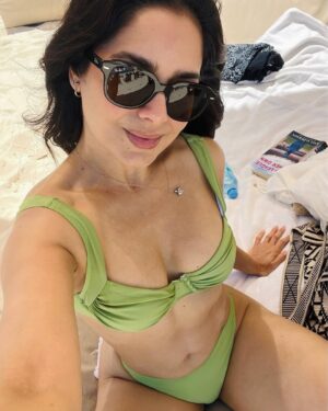 Mimi Morales Instagram - .
De mi tierra para el mundo… 
@mariamulataartisanal