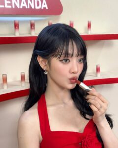 Actress Minnie HD Photos and Wallpapers April 2025