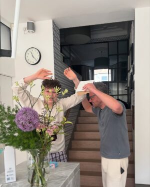 Minnie Driver Instagram - To those that made me a mother ( Henry) and those that celebrate the fact that I am one ( Henry  Addison) I salute you with all the L♥️O♥️V♥️E and even though I’m working today, Sunday ( 😱) you made yesterday the greatest day with cakes and flowers and cards and best of all : laying around with the dog, chatting. #mothersday #mother #love