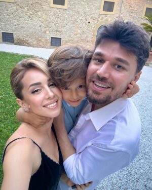 Miriam Cani Instagram - Celebrating love ❤️
