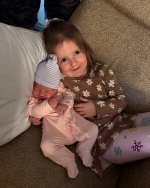Missy Franklin Instagram - The best part so far… seeing our girl step into her role as big sister and SHINE even brighter than we could have ever imagined. 

My best friend, my best helper, and my big girl. This is everything we could have ever dreamed of.