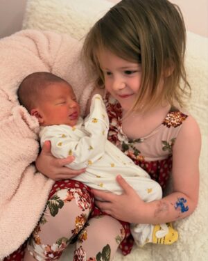Missy Franklin Instagram - The best part so far… seeing our girl step into her role as big sister and SHINE even brighter than we could have ever imagined. 

My best friend, my best helper, and my big girl. This is everything we could have ever dreamed of.