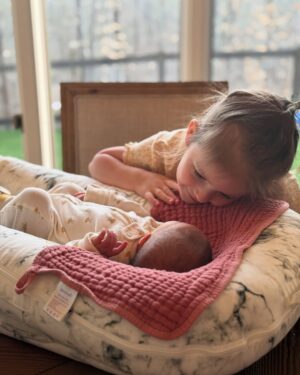 Missy Franklin Instagram - The best part so far… seeing our girl step into her role as big sister and SHINE even brighter than we could have ever imagined. 

My best friend, my best helper, and my big girl. This is everything we could have ever dreamed of.