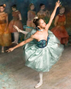 Misty Copeland Instagram - Honoring Edgar Degas’ incredible work a few years ago with @harpersbazaarus and @nycdanceproject.