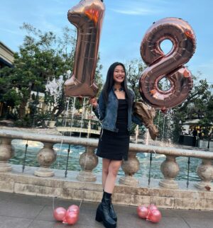 Miya Cech Instagram - how lucky to have friends who love you enough to struggle this much for the perfect birthday photos 😂. grateful to be surrounded by so much love, laughter and good food last night! also grateful for all of the opportunities, blessings and lessons the universe has afforded to me so far and ready to jump feet first into the journey ahead. 🍣🎂🥳🥞💚 #Level18😱