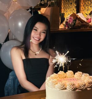 Miya Cech Instagram - how lucky to have friends who love you enough to struggle this much for the perfect birthday photos 😂. grateful to be surrounded by so much love, laughter and good food last night! also grateful for all of the opportunities, blessings and lessons the universe has afforded to me so far and ready to jump feet first into the journey ahead. 🍣🎂🥳🥞💚 #Level18😱