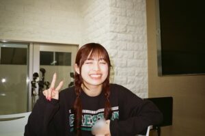 Moe Kamikokuryo Instagram - ⁡
⁡
リハ終わりの
⁡
#アンジュ好きだわ〜
⁡
⁡
⁡
#アンジュルム
#angerme
#BIGLOVE