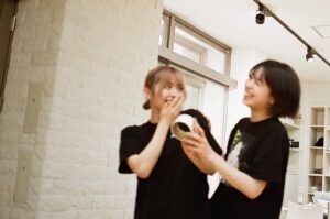 Moe Kamikokuryo Instagram - ⁡
⁡
リハ終わりの
⁡
#アンジュ好きだわ〜
⁡
⁡
⁡
#アンジュルム
#angerme
#BIGLOVE