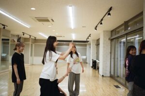 Moe Kamikokuryo Instagram - ⁡
⁡
リハ終わりの
⁡
#アンジュ好きだわ〜
⁡
⁡
⁡
#アンジュルム
#angerme
#BIGLOVE