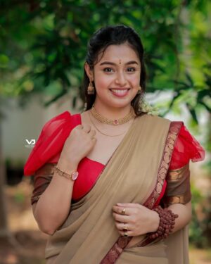 Mokksha Instagram - Isaithida ennai thedi varanum varanum 🦋🦋
@mokksha_official 
Click- @vj_weddings_ 
Costume- @chakitha_designs 
@janaki_remya 
Thanks - @mayakiranam_vishnumaya 🙏🙏
#trend #new #mokksha #mokksha_official_fans_club #karma #saree #