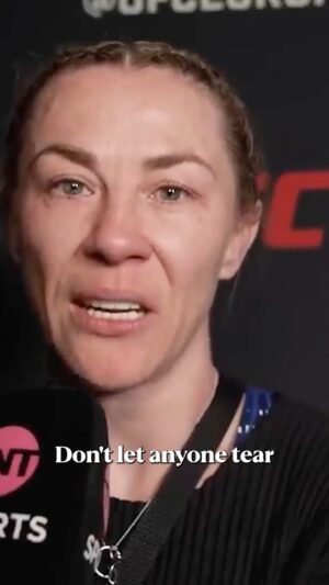 Molly McCann Instagram - You keep hold of your dream and you keep reaching for the stars” 😭

Molly McCann shares some inspirational words with the next generation of fighters at the close of her rollercoaster career 

🎙️@AdamCatterall
 
#UFCLondon