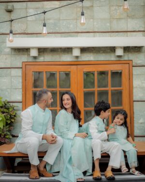 Momal Sheikh Instagram - May Allah accept our prayers, fasting, Ibadaat and every good deed, big or small. May Allah forgive our sins, answer our duas and grant us many more Ramadan in health and strong Imaan. 
Ameen 🤲🙏

Eid Mubarak ✨🌙

@farahtalibaziz x @nabila_salon x @hashu_hair x @thisis_umar_mua x @rehanmithanii