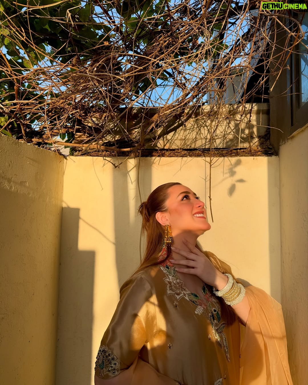 Momina Iqbal - 108.1K Likes - Eid Mubarak ♥️💕