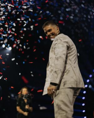 Monique Westenberg Instagram - Holland zingt Hazes 2025 ❤️🎼

📸 @lina_drakostamatis