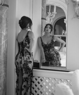 Moran Atias Instagram - Ready for Milano?
Milano Fashion Tour is coming back and I'm very honored to be your host. My career began in Milano and I had the privilege of working with the greatest designers and directors.  So many incredible makeup artist, hairstylist, stylist and of course an agency that believed in me. Now I get to share that with you... so if you are designer or inspired to learn from Italian top beauty and fashion professionals join us this April. You will experience fashion and beauty creating your portfolio and showcasing your work at a fashion show. It's going to be experience of a life time and one step further to fulfilling your talent and dream. 
Believe in yourself. 
See you there 💋
Photo @lirazagam 
Makeup @chenelkabetz 
Stylist @highheelprncess 
שבוע של אופנה וביוטי בבירת האופנה העולמית חוזר ואני נרגשת לארח משלחת של מעצבי אופנה, מעצבי שיער ואיפור שתגיע מישראל למילנו ללמוד מהטובים בעולם. התחלתי את הקריירה שלי במילנו וזכיתי לעבוד עם המעצבים והבמאים הגדולים בעולם. ודווקא בתקופה הזאת כשמנסים לסגור בפנינו דלתות אני גאה לקחת חלק ולאפשר ליוצרים ומעצבים מישראל  הזדמנות מדהימה - להגיע למילנו, לצלם תיק עבודות, להשתתף בתצוגה, ללמוד, להכיר, להתנסות ולהראות את הכישרון שהם מביאים ויכולים להביא לעולם. אף אחד לא יעצור אותנו.. מלהגשים את עצמינו ולכבוש חלומות. אז ניפגש במילנו אני מחכה 💋 @shonbalaishofficial בהפקת שון בלאיש וסיגל  האלופה.