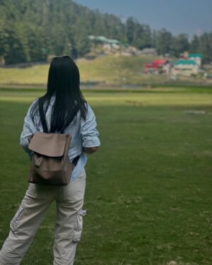 Mrinal Navell Instagram - 🐰🤍
Pahaad calling🎶
.
.
.
.
.

#love #himachal #mrinalnavell #home  #insta #instagood #mountains #photography  #artist #chamba #family #fyp
(Home, insta, himachal, hills, mountains, chamba, travel, trending, family, photography, fashion)